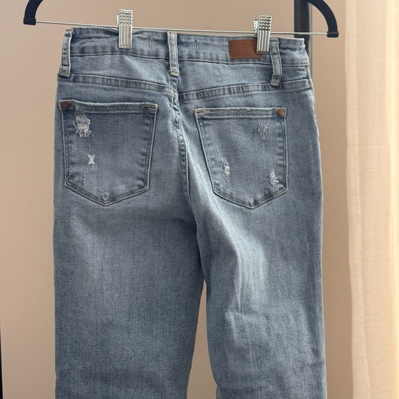 Judy Blue Distressed Skinny Jeans Size 1/25 | Light Wash Mid Rise - Picture 2 of 4